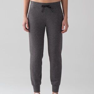 Lululemon On Track Jogger Heathered Black Size 6